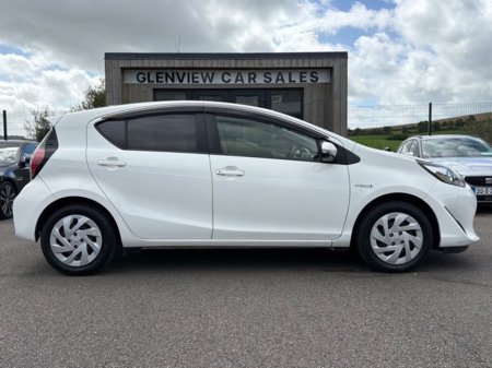 2019 Toyota Aqua - photo 5