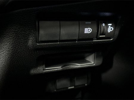 2024 Toyota Corolla Cross - thumbnail 23