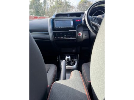 2014 Honda Fit - thumbnail 16