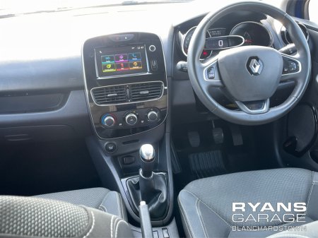 2019 Renault Clio - thumbnail 9