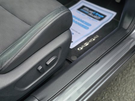 2015 Nissan Qashqai 1.2 PET SVE + GLASS ROYALE ROOF E6 4DR €14,950 thumbnail