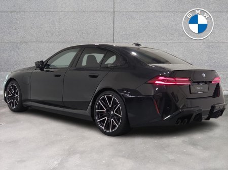 2026 BMW M5  thumbnail