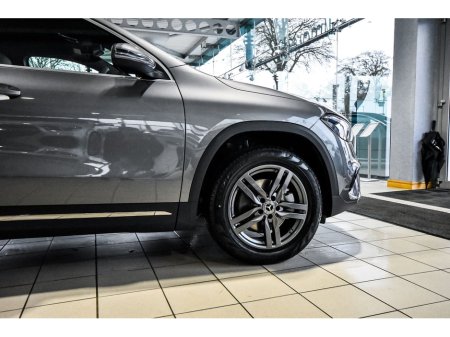 2026 Mercedes-Benz GLA Class 180d Progressive New 261 thumbnail