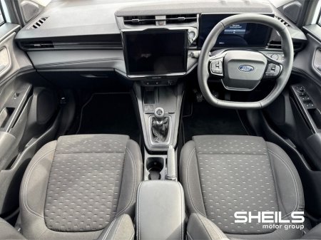 2025 Ford Puma - view 3