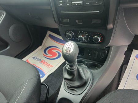 2017 Dacia Duster ALTERNATIVE 1.5 DCI €7,995 thumbnail