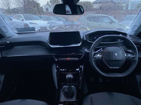 2022 Peugeot 2008 - thumbnail 15