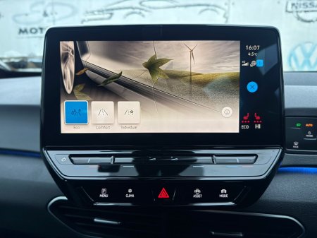 2021 Volkswagen ID.3 PRO 107 KW LIFE 62KWH 145HP 5DR €15,999 thumbnail