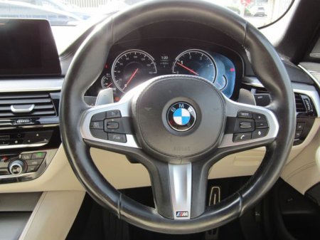 2018 BMW 5 Series - thumbnail 9