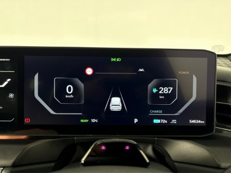 2023 Kia EV9 GT LINE 7 SEATER AWD**PANORAMIC ROOF**HEATED & COOLED LEATHER ELECTRIC SEATS**DRIVER MASSAGE SEAT**DIGITAL DASH**APPLE CAR PLAY MEDIA**REVERSE CAMERA**PARKING SENSORS**360 DEGREE CAMERAS**DRIVE MODES* €63,495 thumbnail