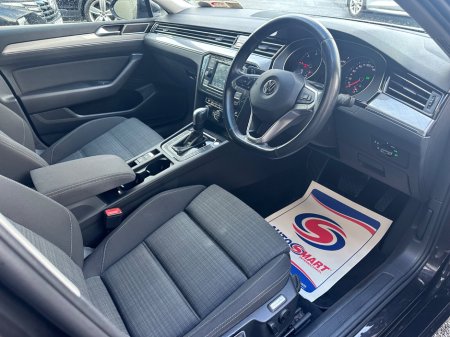 2020 Volkswagen Passat - thumbnail 8