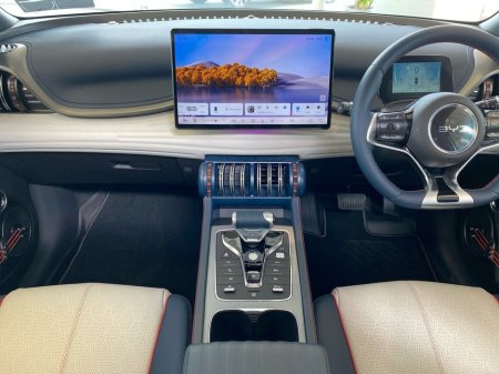 2026 BYD ATTO 3 - thumbnail 11