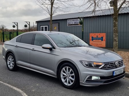 2016 Volkswagen Passat - thumbnail 5