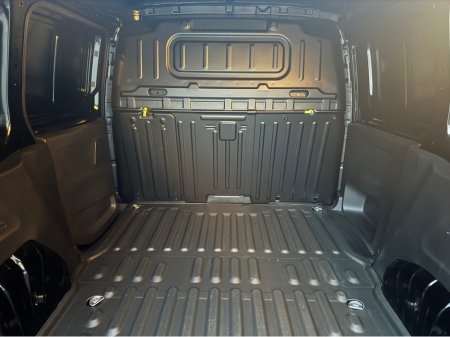 2025 Citroen Berlingo ENTERPRISE + BLUEHDI 100****Deposit Taken**** thumbnail