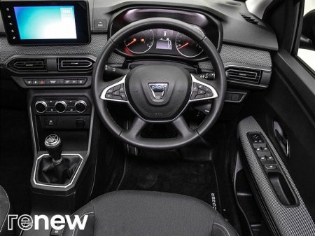 2022 Dacia Jogger TCe 110 Extreme SE €18,990 thumbnail