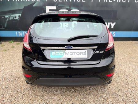 2013 Ford Fiesta - thumbnail 5