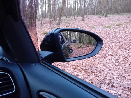 2019 Volkswagen Golf - thumbnail 25