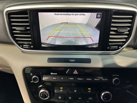 2021 Kia Sportage - thumbnail 18