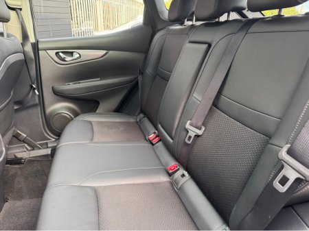 2019 Nissan Qashqai - thumbnail 14