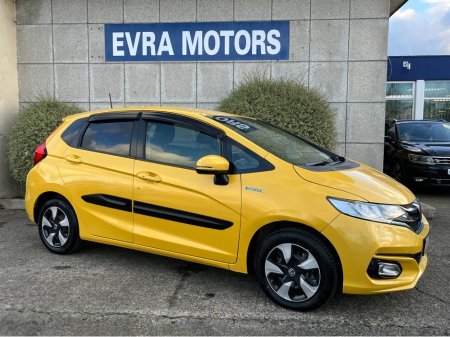 2018 Honda Fit AUTOMATIC HYBRID 1.5 PETROL //KEYELSS ENTRY//ADAPTIVE CRUISE CONTROL//REVERSE CAMERA// €13,950