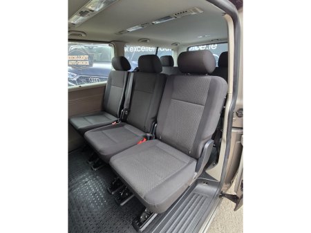 2018 Volkswagen Transporter - thumbnail 12