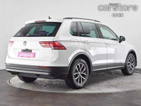 2018 Volkswagen Tiguan - thumbnail 5