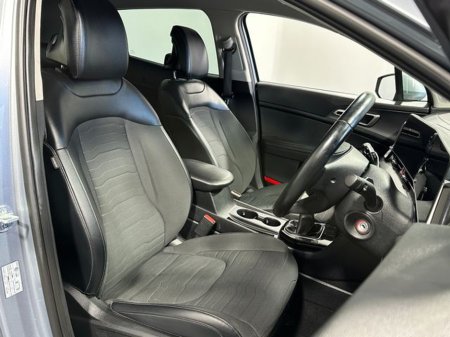 2023 Kia Sportage - thumbnail 10