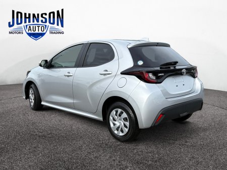 2020 Toyota Yaris - thumbnail 3