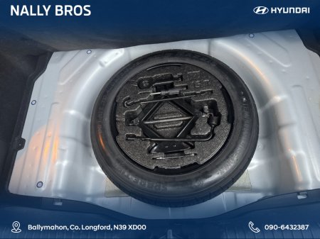 2014 Hyundai i30 1.6 PREMIUM 5DR €8,750 thumbnail