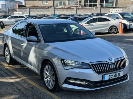 2021 Skoda Superb - thumbnail 5