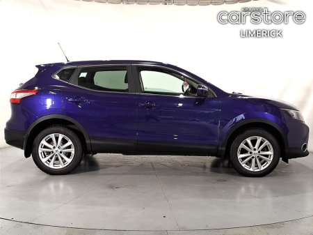 2015 Nissan Qashqai 1.6 DSL SV €12,880 thumbnail