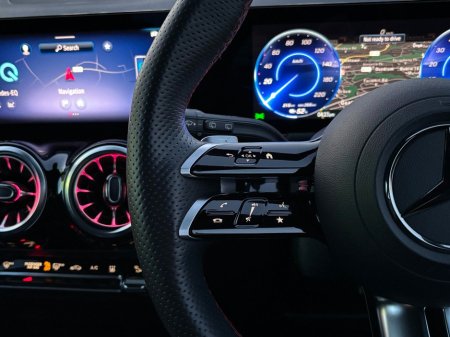 2024 Mercedes-Benz EQA 250+ AMG LINE EXECUTIVE FACELIFT MODEL €38,995 thumbnail