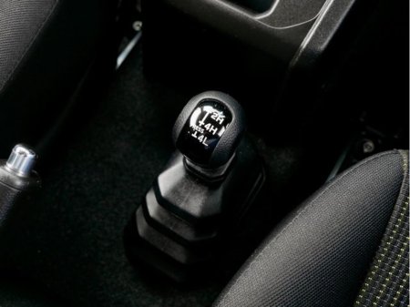 2023 Suzuki Jimny - thumbnail 30