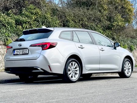 2023 Toyota Corolla - thumbnail 11