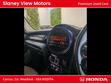 2016 MINI Hatch 2.0 D SD 5DR COOPER €11,950