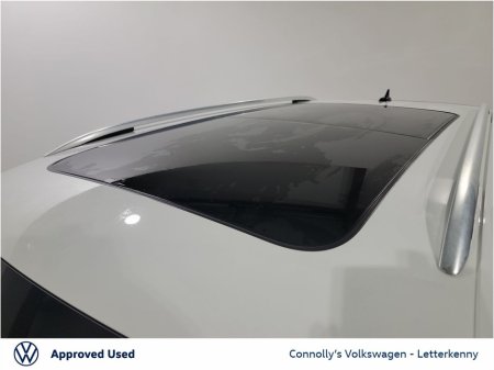 2023 Volkswagen Tiguan 2.0 TDI 150HP R-Line DSG €45,850 thumbnail