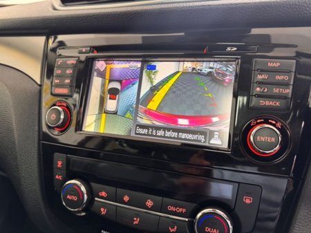 2018 Nissan Qashqai 1.2 SV CVT Premium SS Part 4DR €18,950