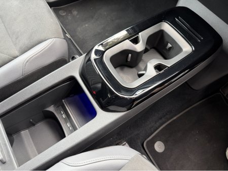 2023 Volkswagen ID.4 - thumbnail 19