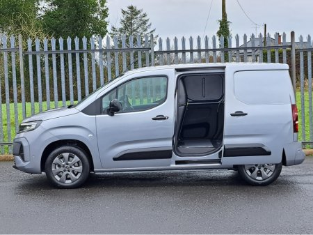 2026 Opel Combo SPORTIVE L1H1 1.5TD 130BHP **8 SPEED AUTOMATIC**TOP SPEC** €25,163 thumbnail