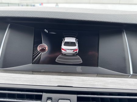 2015 BMW 5 Series - thumbnail 36