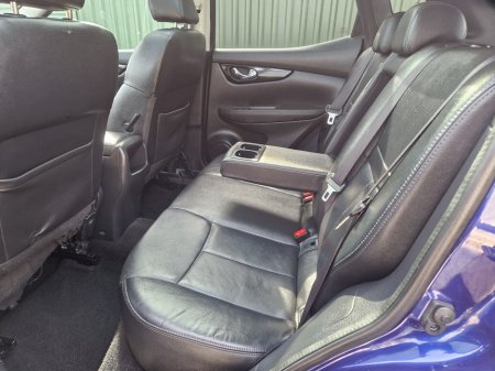 2015 Nissan Qashqai - thumbnail 19