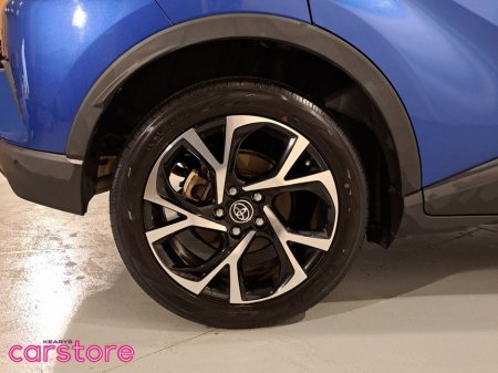 2017 Toyota C-HR - thumbnail 14