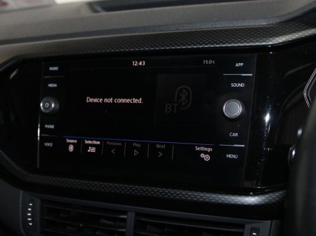 2020 Volkswagen T-Cross Life 1.0 TSI M5F 95HP 5DR €19,999 thumbnail