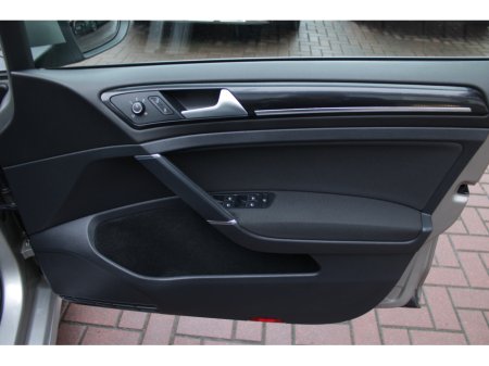 2013 Volkswagen Golf 1.4TSI HIGHLINE PLUS 140BHP 5DR HATCHBACK AUTO // ONLY 42,000KMS //  BUY WITH CONFIDENCE AA AND SIMI APPROVED DEALER 2026 // FINANCE ARRANGED // ALL TRADE INS WELCOME // €11,950 thumbnail