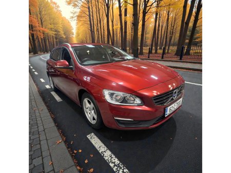 2016 Volvo V60 D4 (190hp) SE +Leather €10,888 thumbnail