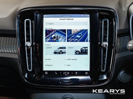 2022 Volvo XC40 - thumbnail 14