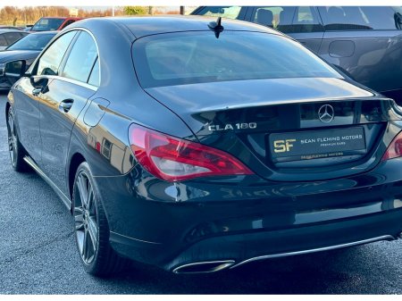 2018 Mercedes-Benz CL Class 180 URBAN AUTO 4DR €19,950 thumbnail