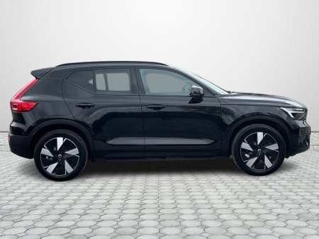 2024 Volvo XC40 - thumbnail 11