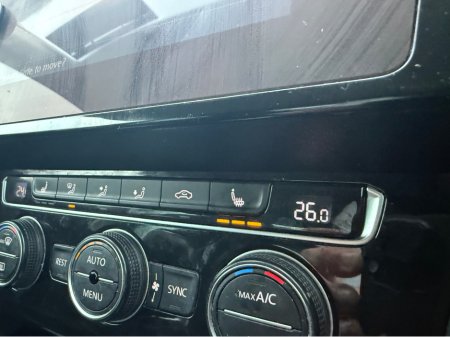 2018 Volkswagen Passat HIGHLINE 1.6 TDI MANUAL 6SPEED FWD 120HP 4DR €14,950 thumbnail