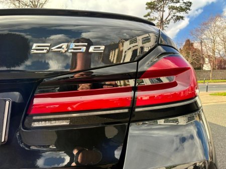 2023 BMW 5 Series - thumbnail 23