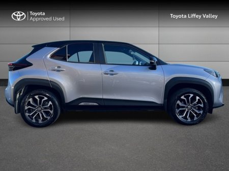 2023 Toyota Yaris Cross YARIS CROSS LUNA SPORT €28,450 thumbnail